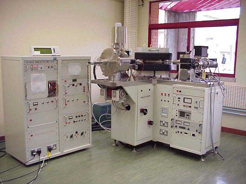 Espectrómetro de Massa de Ionização Térmica (TIMS) VGTM Sector 54